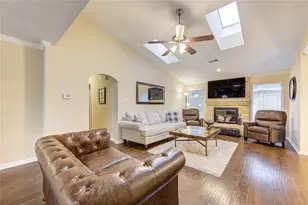 12727 Westella Dr, Houston, TX 77077 - Photo 10