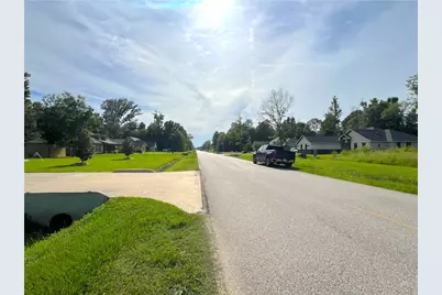 439 Road 660, Dayton, TX 77535 - Photo 6