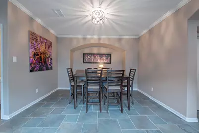 110 S Longsford Circle, The Woodlands, TX 77382 - Photo 4