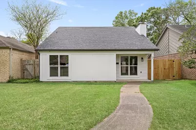 2 Sandelwood Trl Trail, Beaumont, TX 77706 - Photo 1
