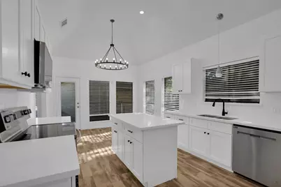 12411 Exbury Court, Tomball, TX 77377 - Photo 4