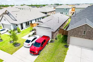 3008 Courtney Coral Ln, Katy, TX 77493 - Photo 4