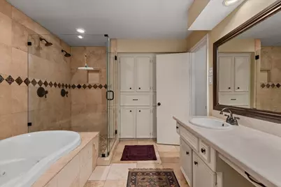 10 Cape Chestnut Drive, The Woodlands, TX 77381 - Photo 12