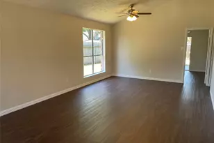 22826 Elkana Deane Ln, Katy, TX 77449 - Photo 4