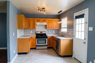 4127 Mistissin Ln, Houston, TX 77053 - Photo 2