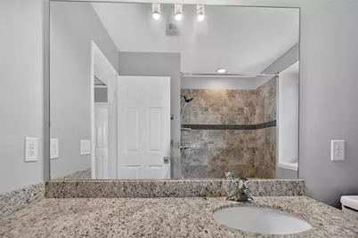12610 Arbor Trellis Drive, Houston, TX 77066 - Photo 16