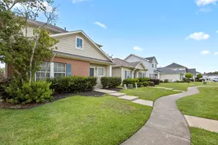 6158 Settlers Lake Cir E, Katy, TX 77449 - Photo 2