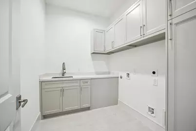 209 Sutton Row Place, Houston, TX 77024 - Photo 14