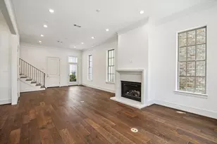 209 Sutton Row Pl, Houston, TX 77024 - Photo 2