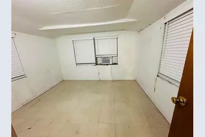 618 S 6th Street, Kenedy, TX 78119 - Photo 26