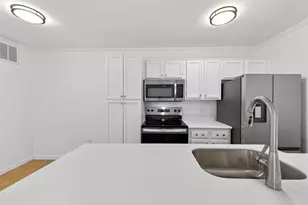 3770 Lovers Wood Ln, Houston, TX 77014 - Photo 8