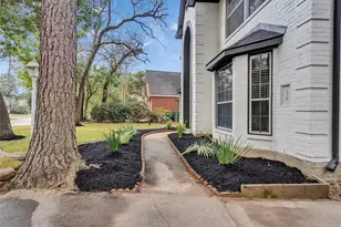 138 N Dreamweaver Cir, The Woodlands, TX 77380 - Photo 10