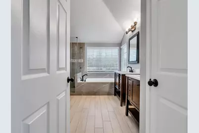 138 N Dreamweaver Circle, The Woodlands, TX 77380 - Photo 34