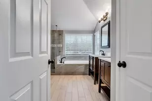 138 N Dreamweaver Cir, The Woodlands, TX 77380 - Photo 34