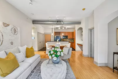 1901 Post Oak Boulevard #2607, Houston, TX 77056 - Photo 8