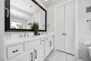 164 Sea Foam Ct, Conroe, TX 77318 - Photo 30