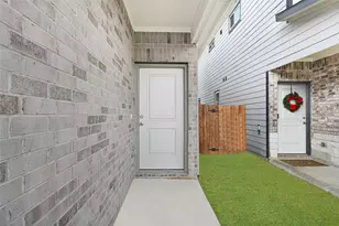 14107 Mellow Pne Ct, Houston, TX 77032 - Photo 2