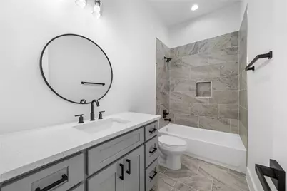 6804 Arabella Street #B, Houston, TX 77091 - Photo 6