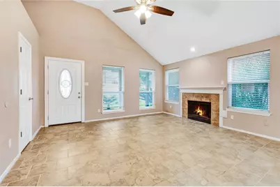 17018 Dusty Mill Drive W, Sugar Land, TX 77498 - Photo 2