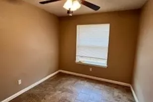 17018 Dusty Mill Dr W, Sugar Land, TX 77498 - Photo 8