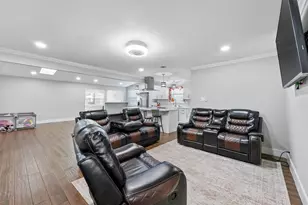 550 Slumberwood Dr, Houston, TX 77013 - Photo 4