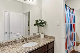 2077 Brookmont Dr, Conroe, TX 77301 - Photo 36