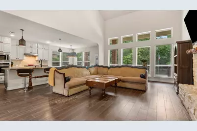 2077 Brookmont Drive, Conroe, TX 77301 - Photo 14