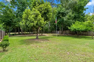 2077 Brookmont Dr, Conroe, TX 77301 - Photo 46