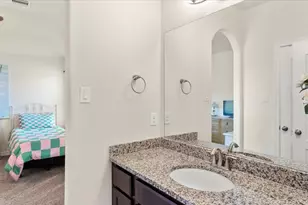 2077 Brookmont Dr, Conroe, TX 77301 - Photo 40
