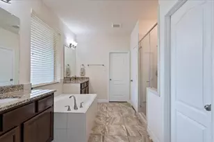 2077 Brookmont Dr, Conroe, TX 77301 - Photo 26