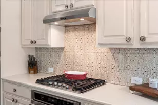 2077 Brookmont Dr, Conroe, TX 77301 - Photo 18