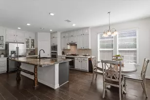 2077 Brookmont Dr, Conroe, TX 77301 - Photo 14