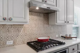 2077 Brookmont Dr, Conroe, TX 77301 - Photo 18