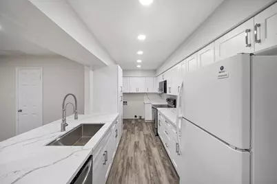 357 N Post Oak Lane #101, Houston, TX 77024 - Photo 6