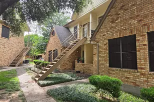 2425 Holly Hall St, Houston, TX 77054 - Photo 2