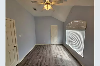 5739 Henniker Drive, Houston, TX 77041 - Photo 18