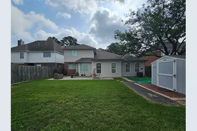 5739 Henniker Drive, Houston, TX 77041 - Photo 28