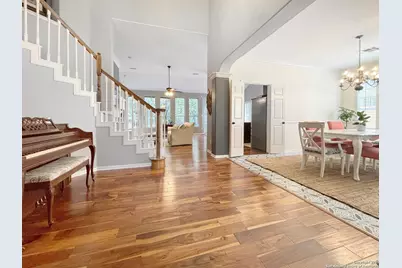 78 E Stockbridge Landing Circle, The Woodlands, TX 77382 - Photo 2