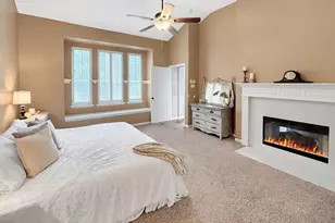 78 E Stockbridge Landing Circle, The Woodlands, TX 77382 - Photo 6