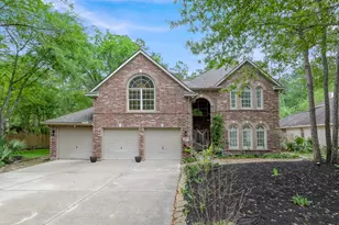 78 E Stockbridge Landing Circle, The Woodlands, TX 77382 - Photo 2