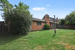 807 Voyager Dr, Houston, TX 77062 - Photo 24