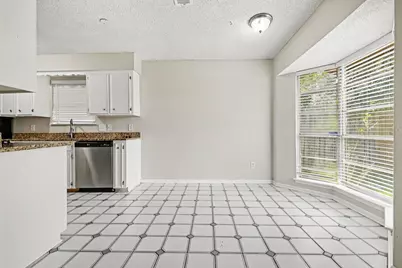 807 Voyager Drive, Houston, TX 77062 - Photo 8