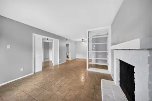 2100 Wilcrest Dr, Houston, TX 77042 - Photo 12