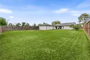 4509 Brookwoods Dr, Houston, TX 77092 - Photo 36