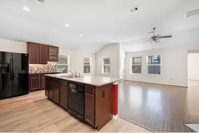 8218 Pastel Dawn Trace, Houston, TX 77049 - Photo 8