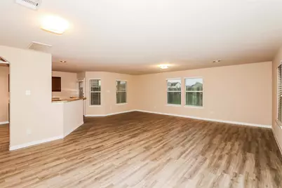 5719 Kyle Cove Drive, Katy, TX 77449 - Photo 4