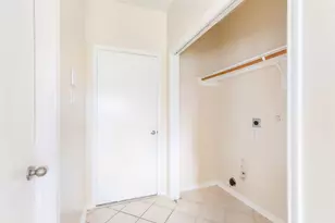 12206 Beacon Tree Ct, Humble, TX 77346 - Photo 10