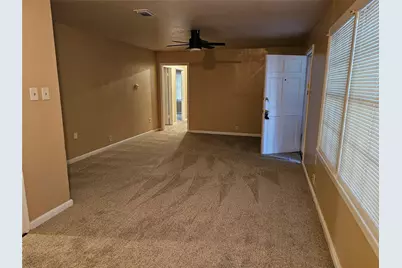 18 S Pin Oak Drive, Texas City, TX 77591 - Photo 4