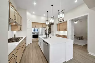 2554 Forbidden Fig Row, Manvel, TX 77578 - Photo 10