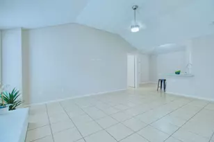 5619 Gineridge Dr, Houston, TX 77053 - Photo 2